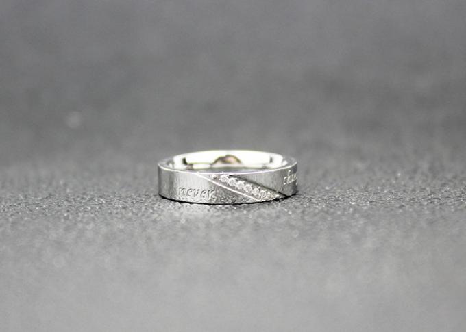 Les couples promettent l'avance/nickel d'anneau de bande d'acier inoxydable libres pour épouser