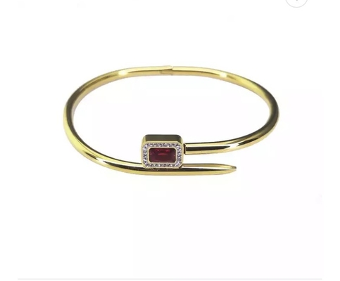 Bracelet rouge de luxe d'acier inoxydable d'or de Ruby Diamond Studded Nail Bracelet 24k