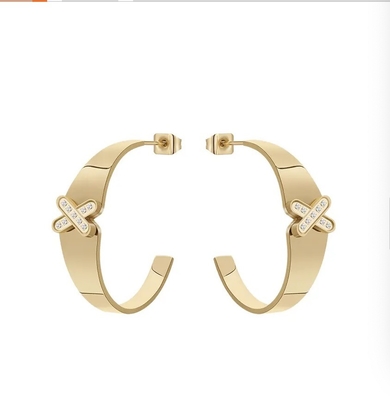 Le zircon mignon de boucles d'oreille de Huggie de boucles d'oreille d'ORAZIO Stainless Steel Women Hoop a marqueté