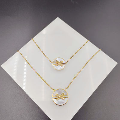 Nouveau arrivée Les dernières lignes tendance Couleur or Boucle d'oreille en acier inoxydable, Collier, Bracelet pour femme