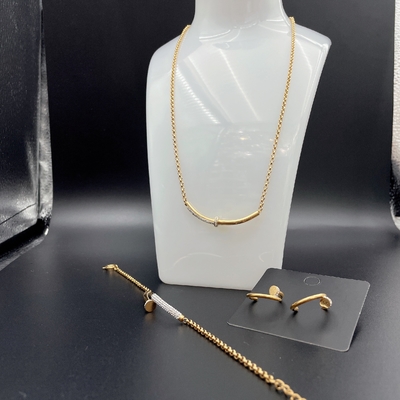 2024 Nouveau ensemble de bijoux en acier inoxydable à l' épreuve de l' eau, 18K or, cadeau de luxe, en gros